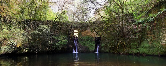 Fotografie della Tuscia, paesaggi ed architettura della Tuscia Viterbese, architetttura rupestre e reperti etruschi.