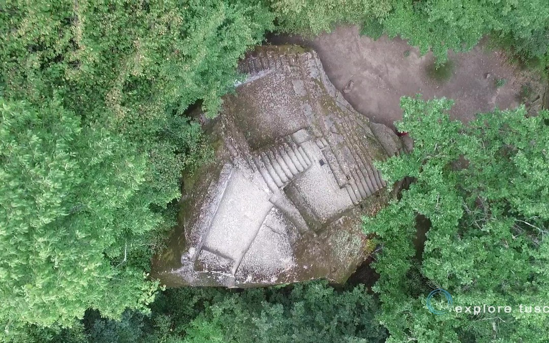 Piramide di Bomarzo