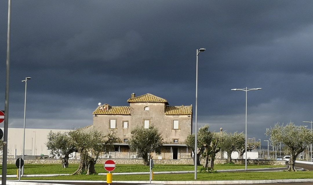 Anacronismi – il Consumismo Prevale?